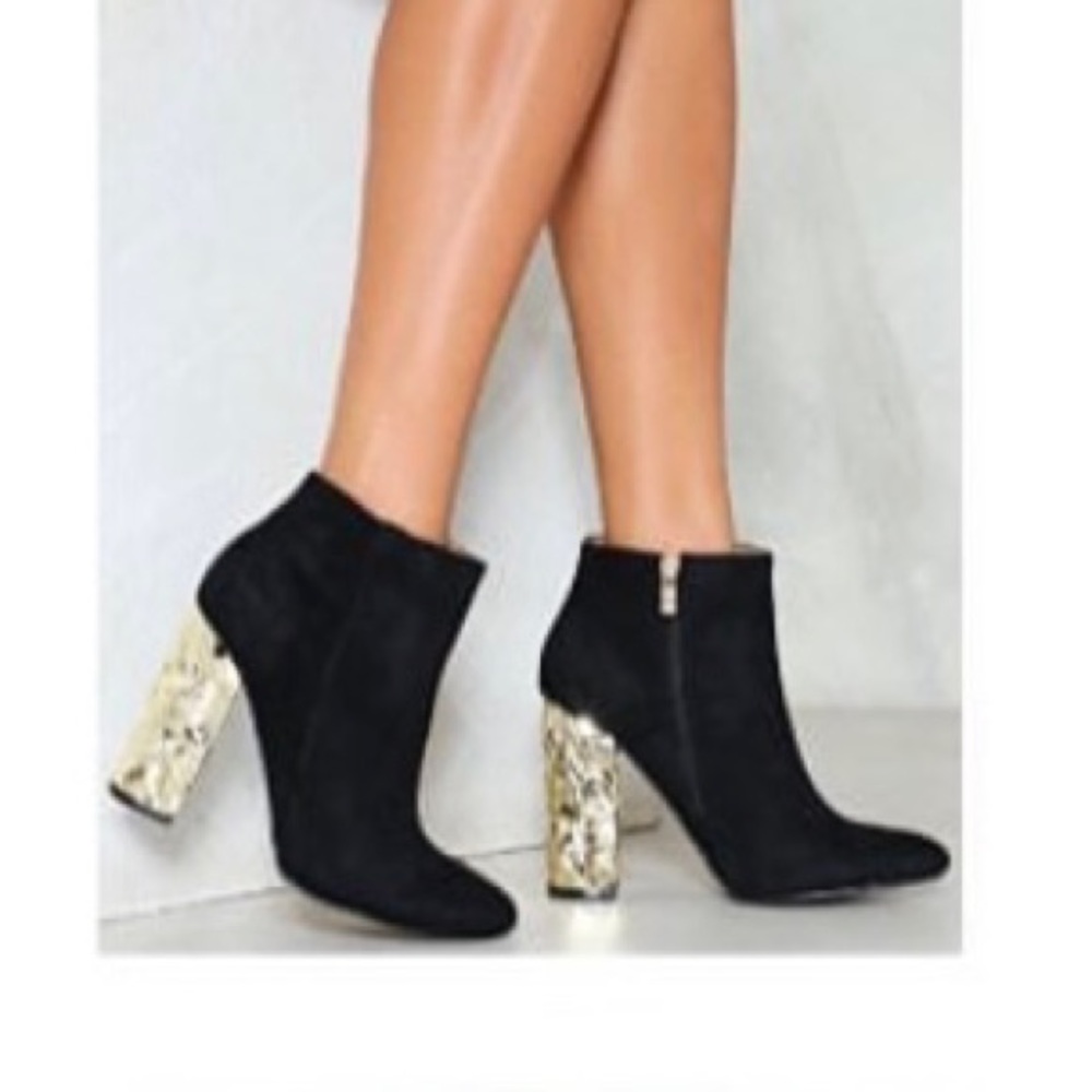 Crime Scene 9 Gold Textured Heel Booties